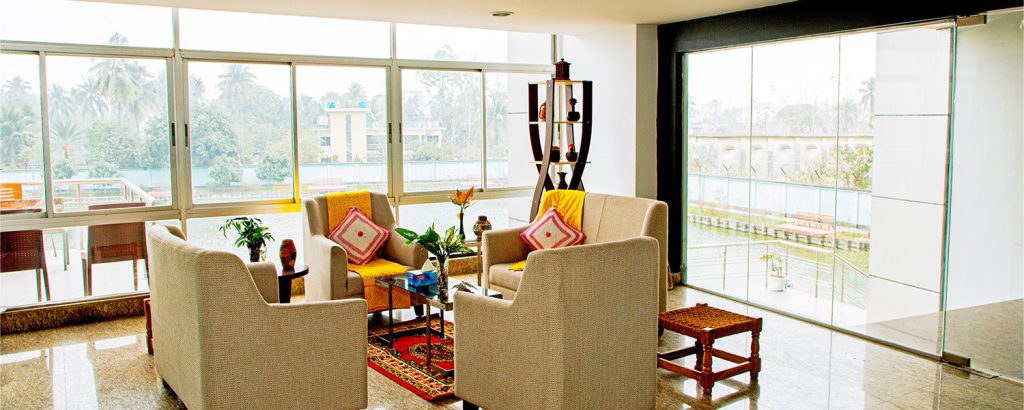 Crown Comforita Hotel Outlets